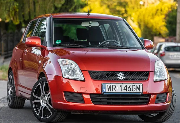 samochody osobowe Suzuki Swift cena 18900 przebieg: 136000, rok produkcji 2009 z Rymanów